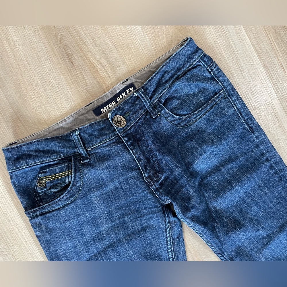 Miss Sixty Straight leg Blue Jeans. - Picture 3 of 10